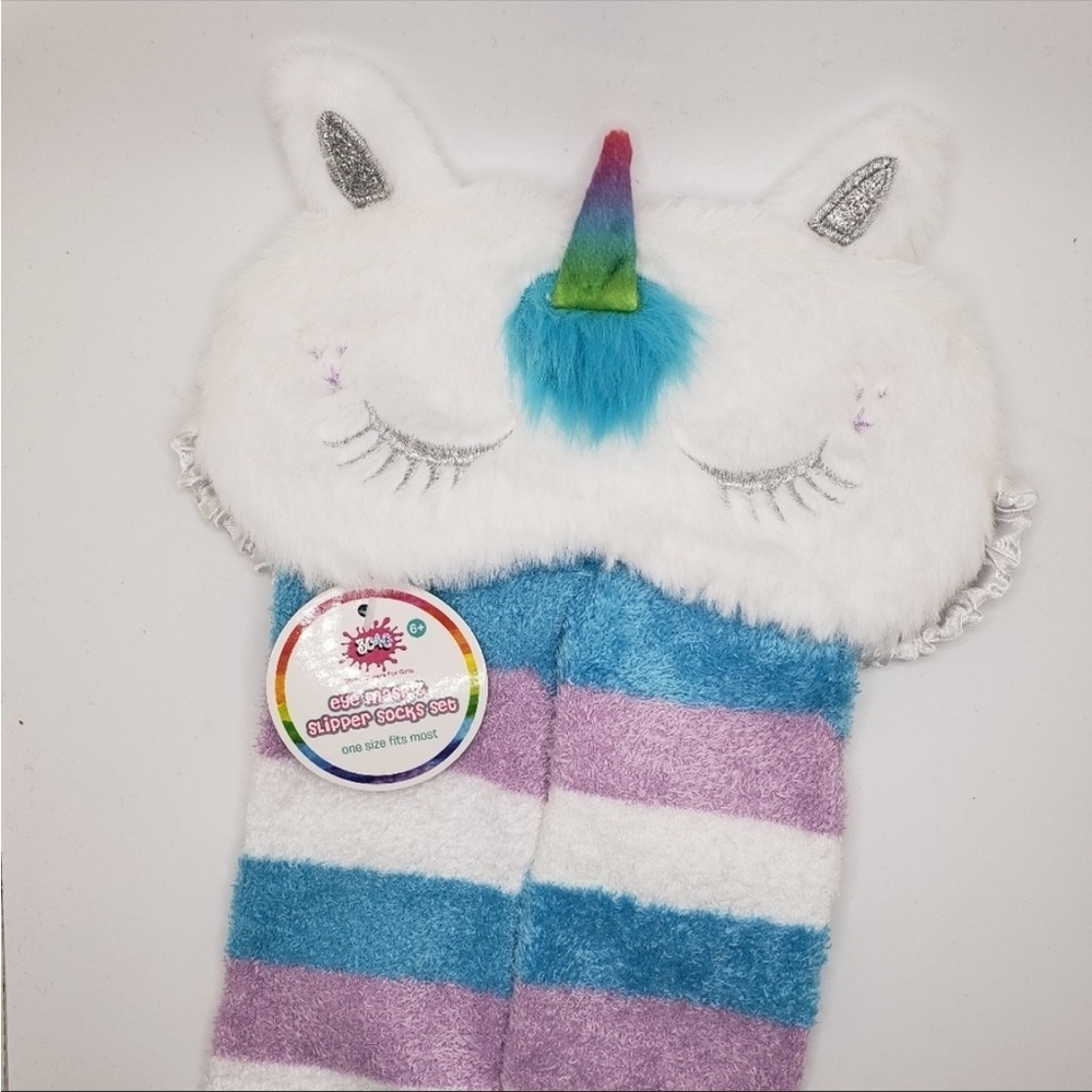 NWT Unicorn sleep eye mask and no skid soft fuzzy socks